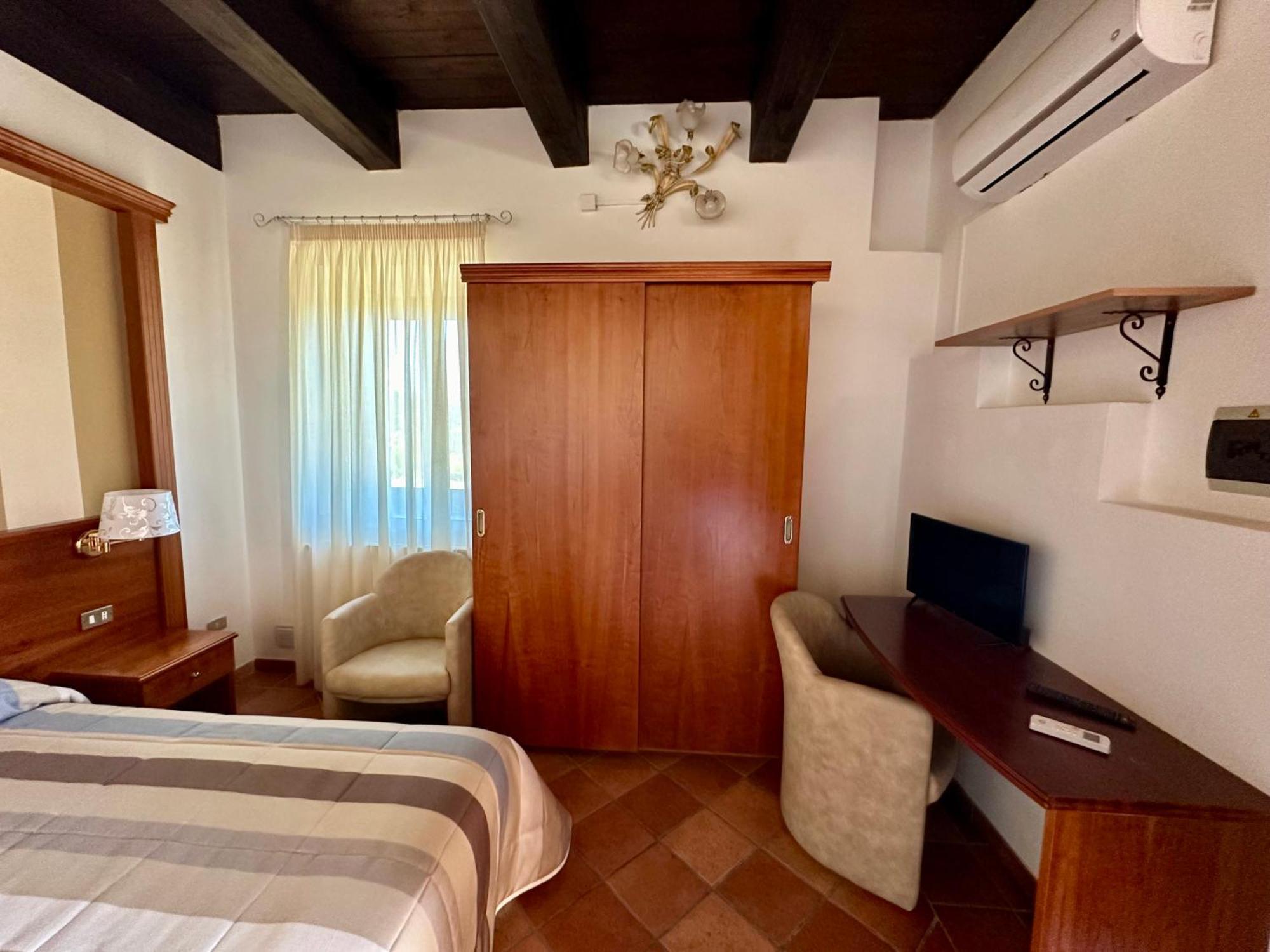 Cervinace Farm stay *